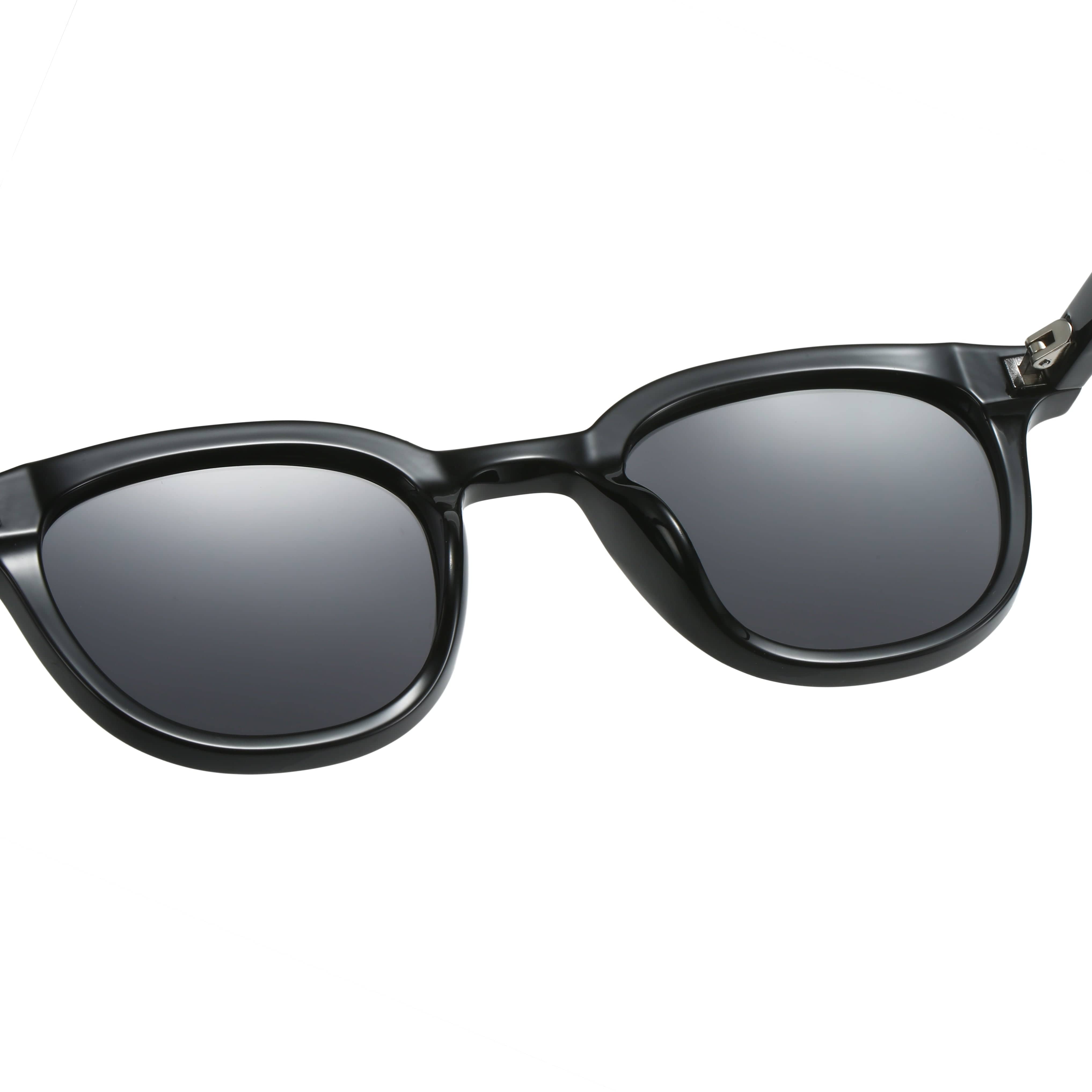 GIUSTIZIERI VECCHI Sunglasses Small / Black ChicCharmante Uno