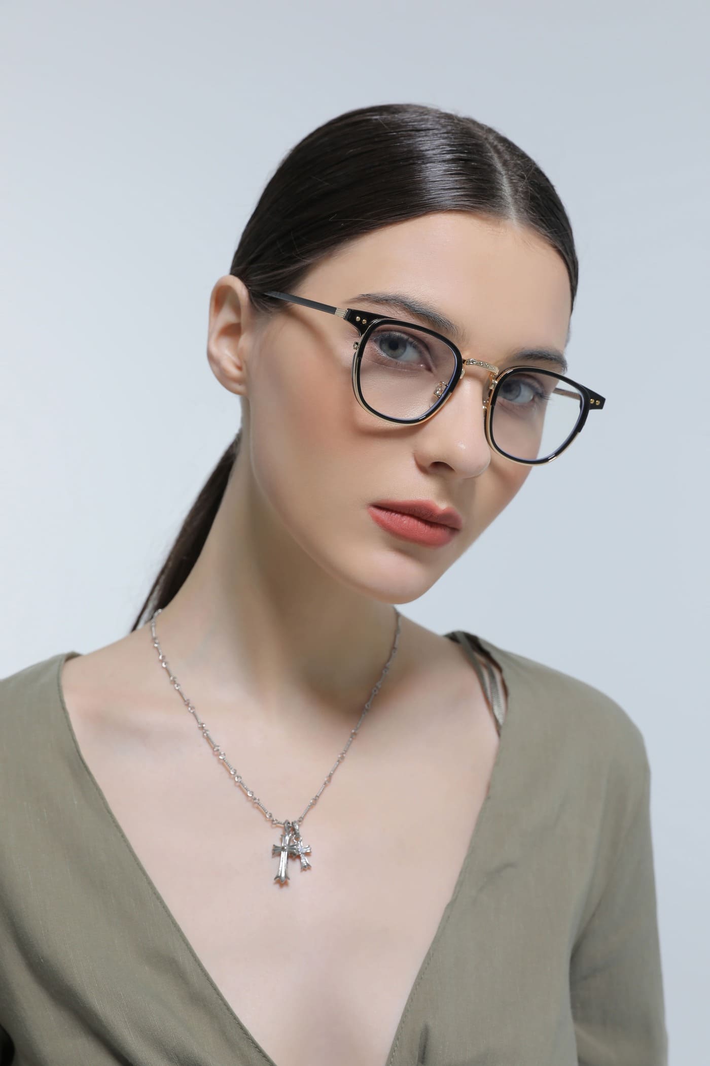 Discover a Spectrum of Stylish and High-Quality Eyewear at Giustizieri Vecchi