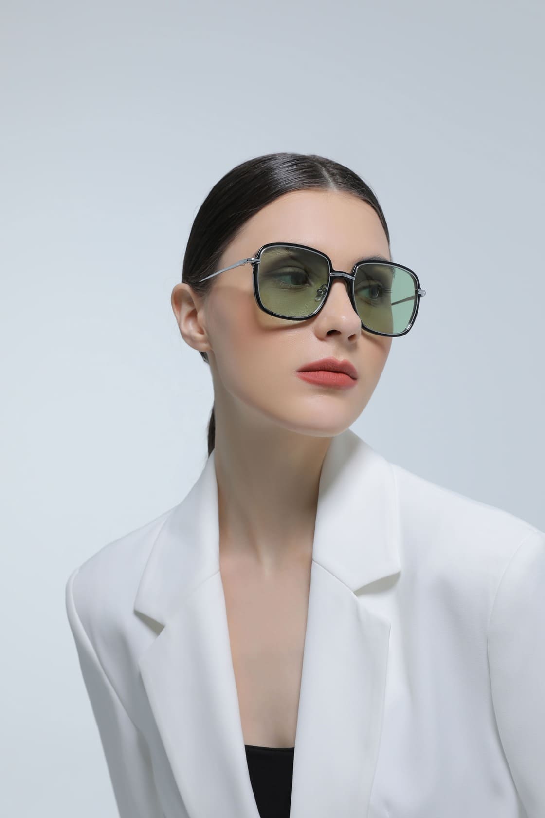 Giustizieri Vecchi's Initiative: Combating Fast Fashion with Sustainable Eyewear Solutions
